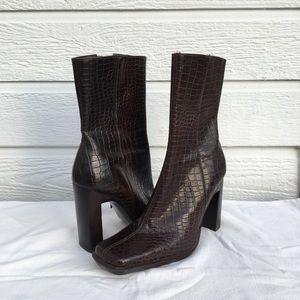 Steve Madden “Martina” Heeled Leather Boots